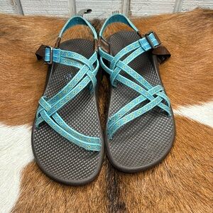 Chaco brown and turquoise color women size 6